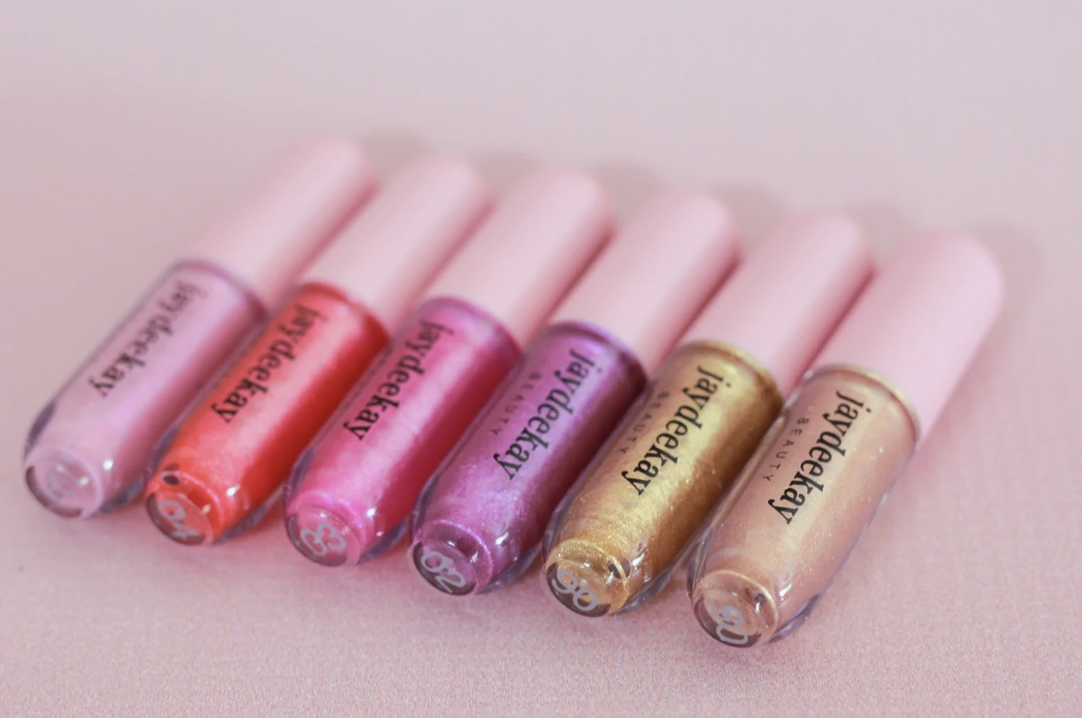 26 off on 2Piece Lip Gloss and Eyeliner Set OneDayOnly