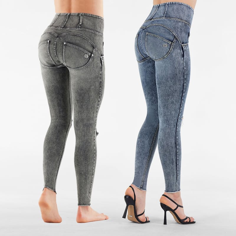 Ankle-length WR.UP® Sport shaping leggings with a classic WR.UP® cut