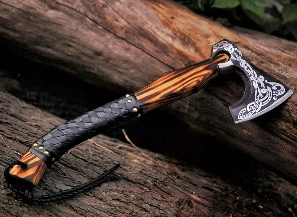 Engraved Ragnar Axe