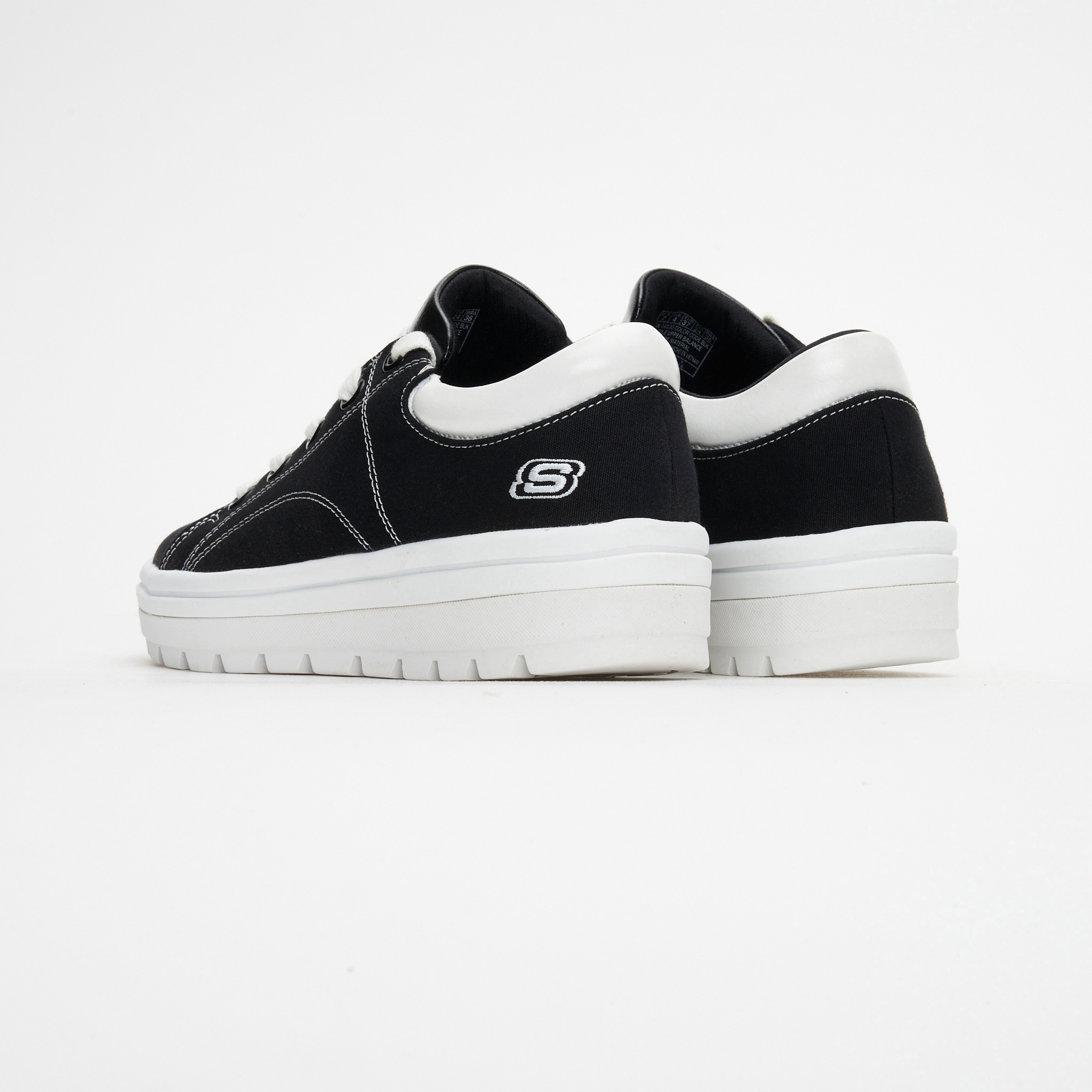 38% off on Ladies Street Cleat Sneakers OneDayOnly