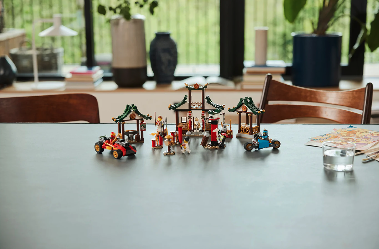R150 off on LEGO Creative Ninja Brick Box | OneDayOnly