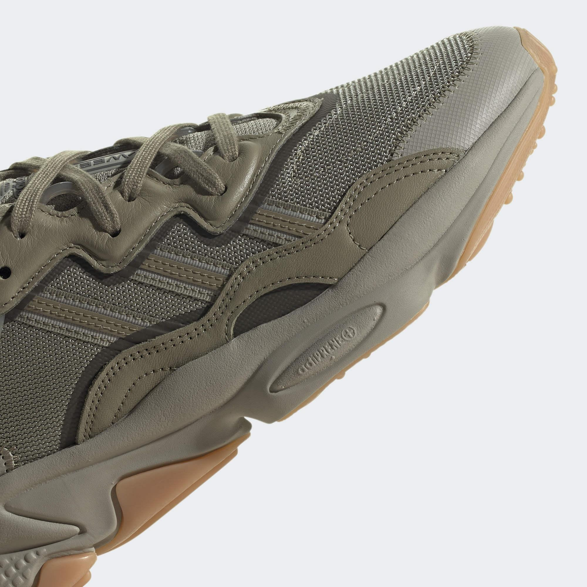 25% off on adidas Men's Ozweego Classic Shoes OneDayOnly