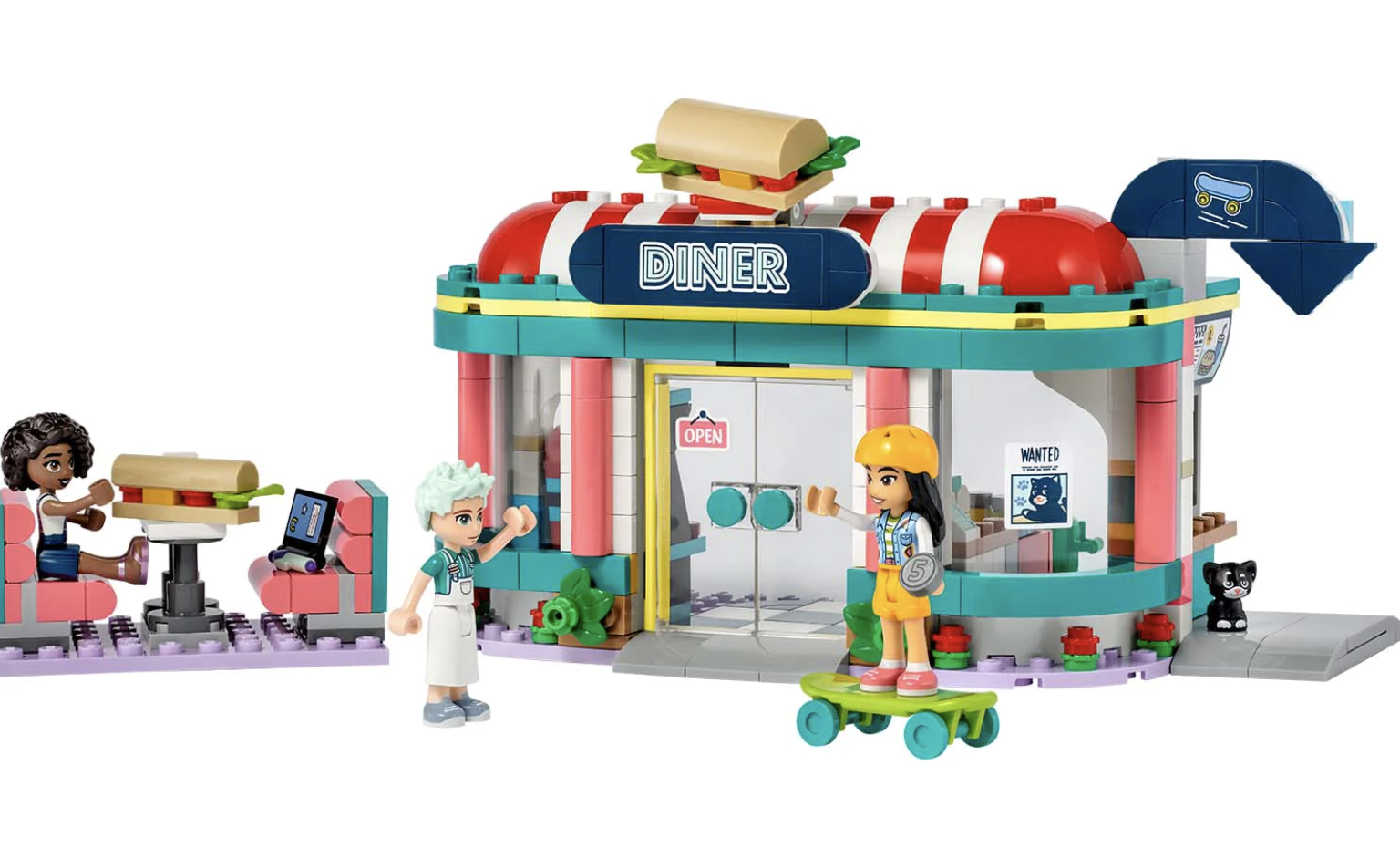 Heartlake City 700 Piece Lego Set LEGO Friends 42604 Heartlake