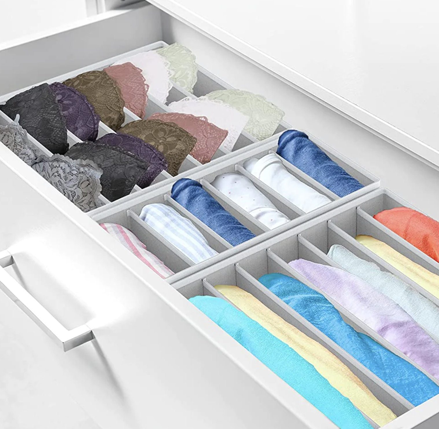 44% off on 4x Foldable Drawer Dividers | OneDayOnly
