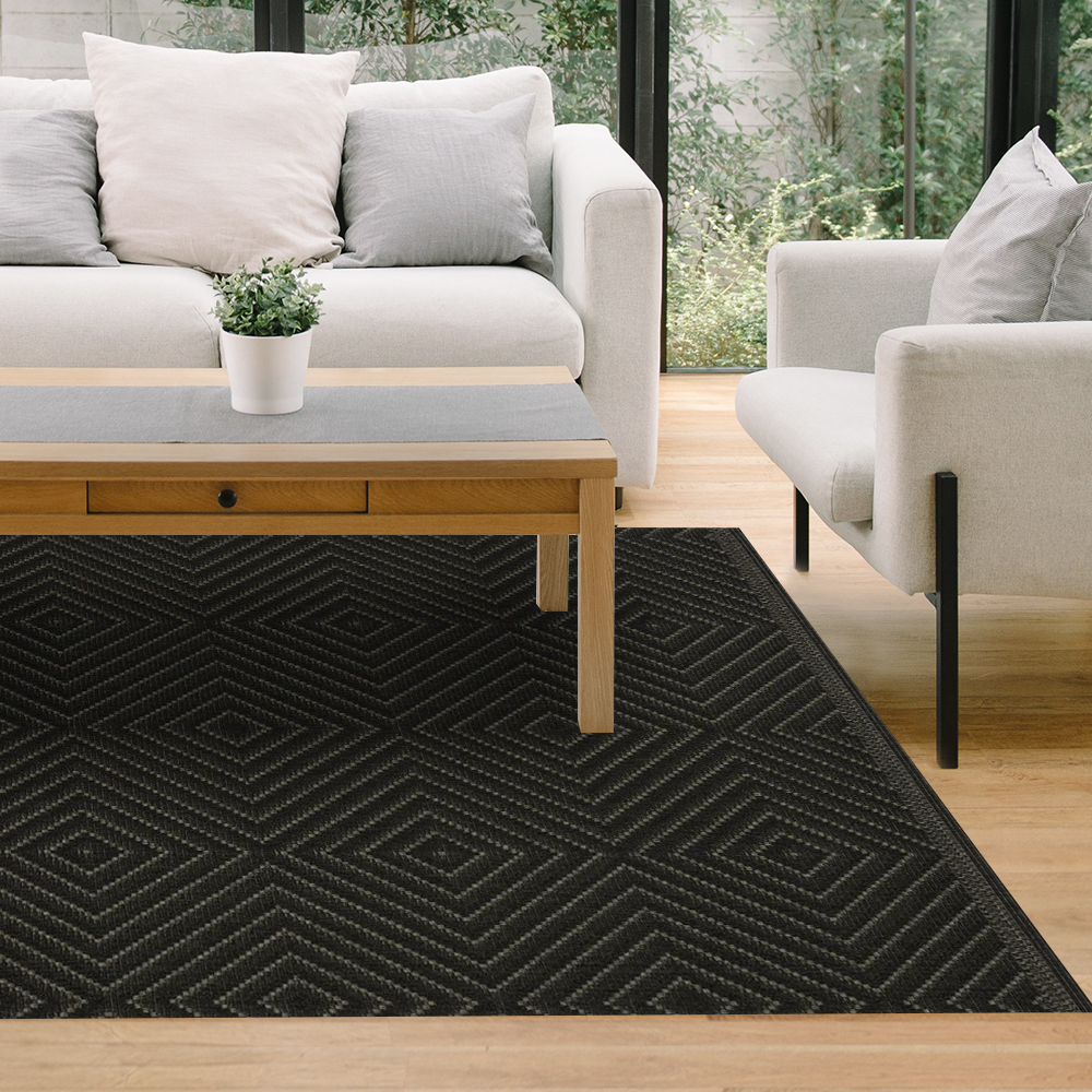 47% off on Indoor/Outdoor Patio Grace Rug | OneDayOnly