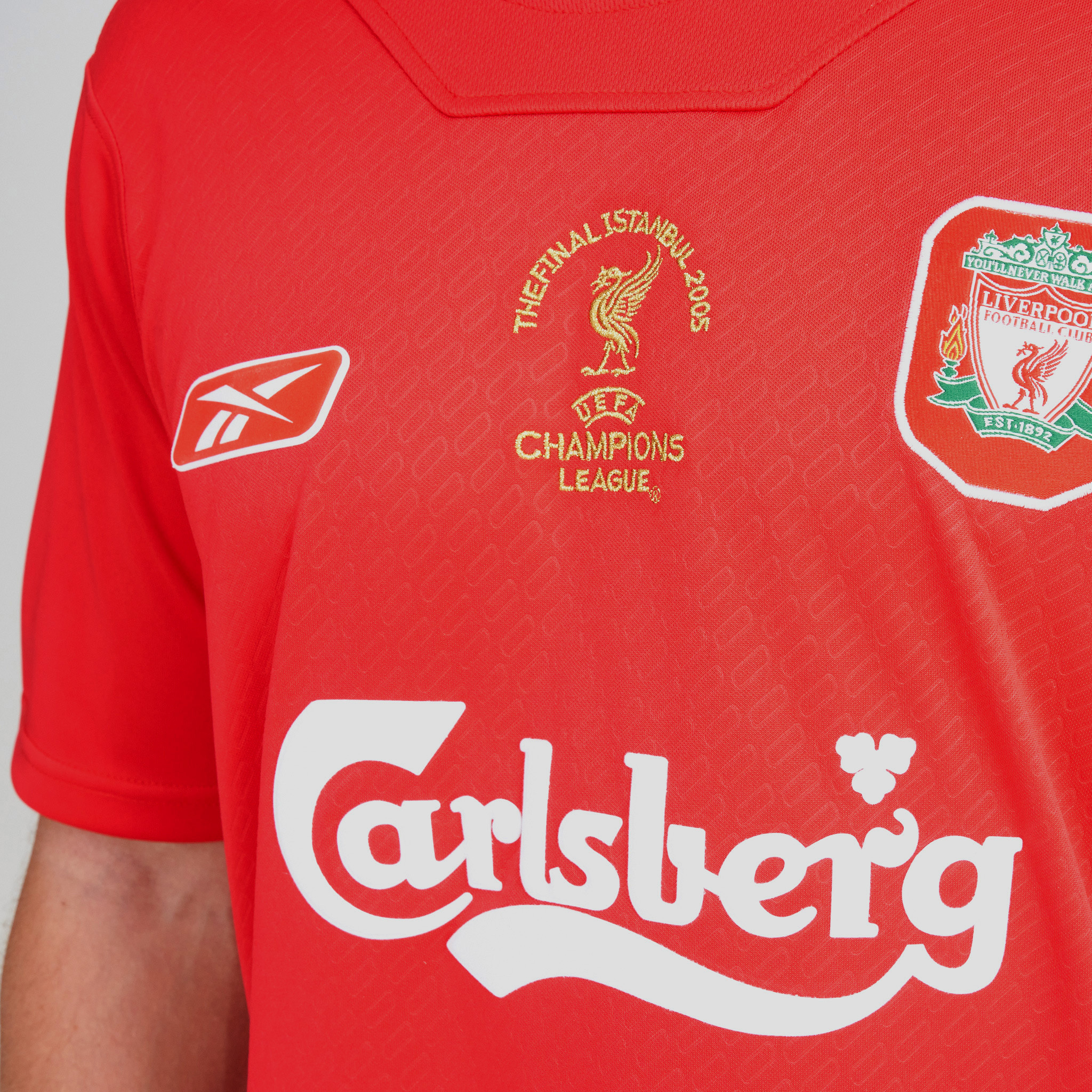 31% off on Men's Liverpool FC 04/05 Home Kit | OneDayOnly