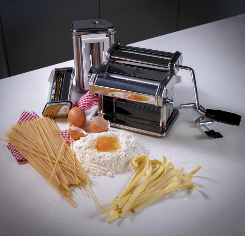 15% off on 150 Pastacasa Manual Pasta Machine | OneDayOnly