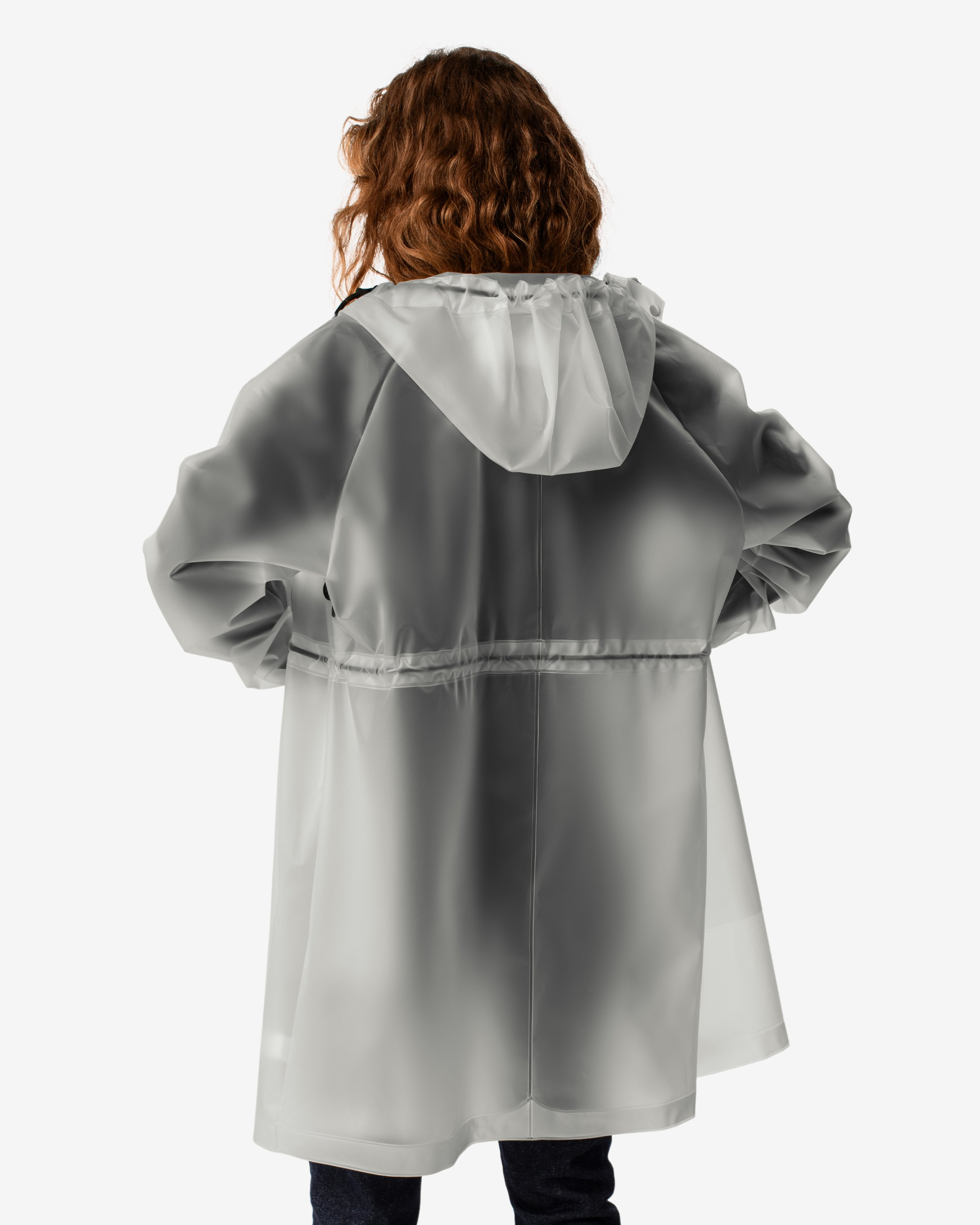 、OVY Recycle Nylon Active Rain Parka R1,200 off on Unisex Play Transparent Parka | OneDayOnly