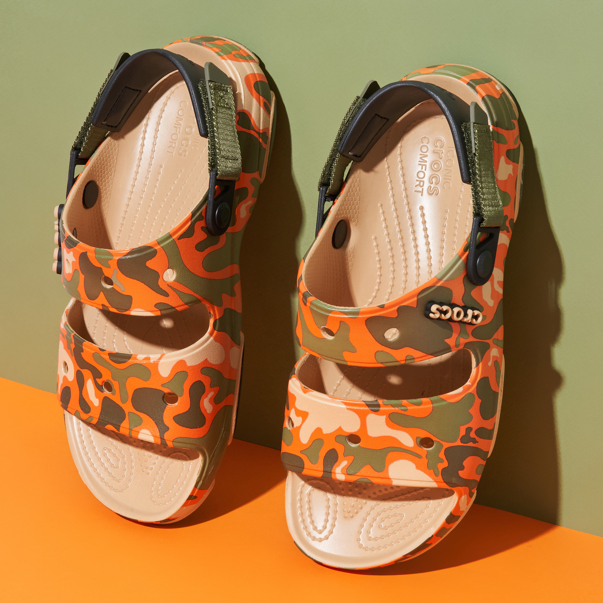 Orange camo clearance crocs