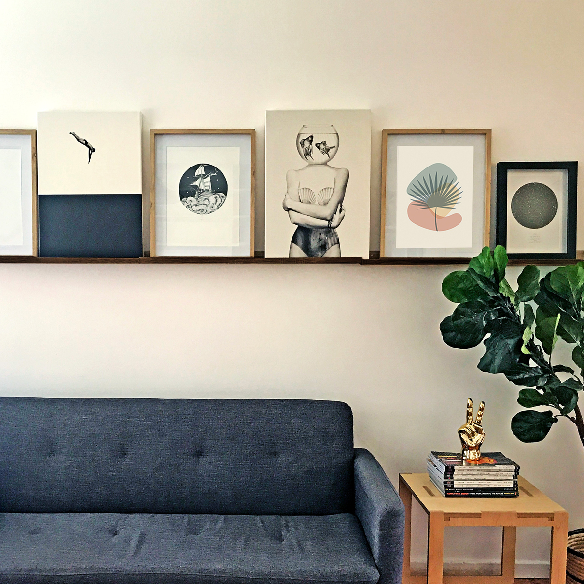 Dark Wood - Functionality illustration, 3 shelves used