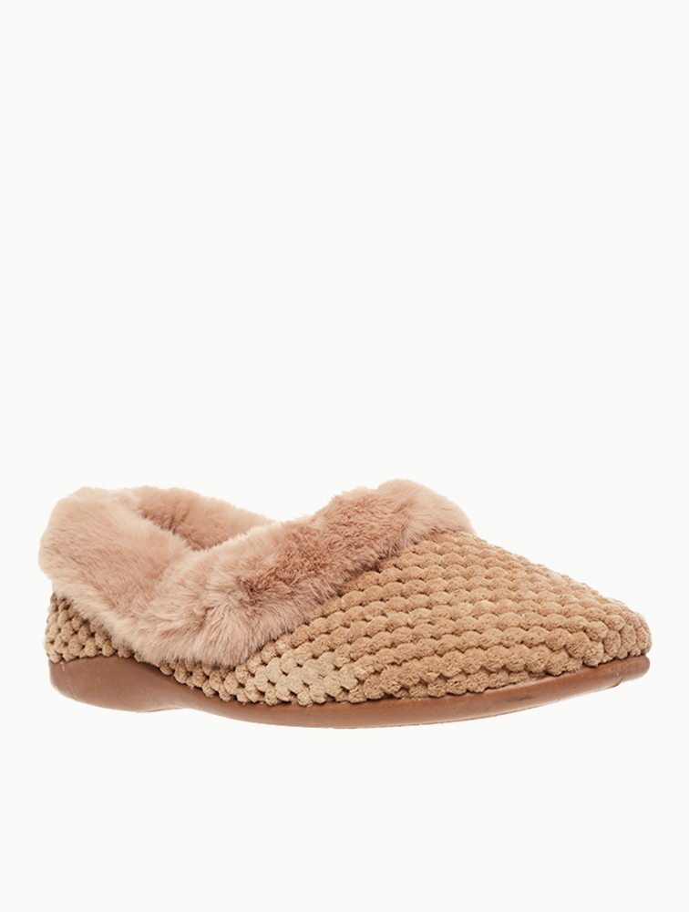 Ugg aira knit slippers hotsell size 9