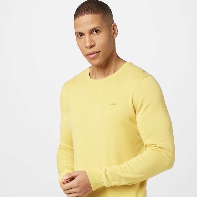 42% off on Men's Yellow Round Neck Pullover | OneDayOnly