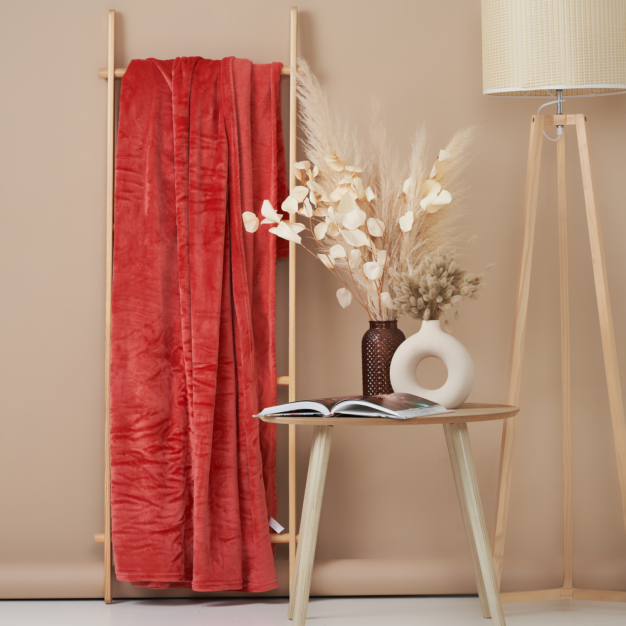 38% off on Decora 200 x 220cm 400gsm Blanket | OneDayOnly