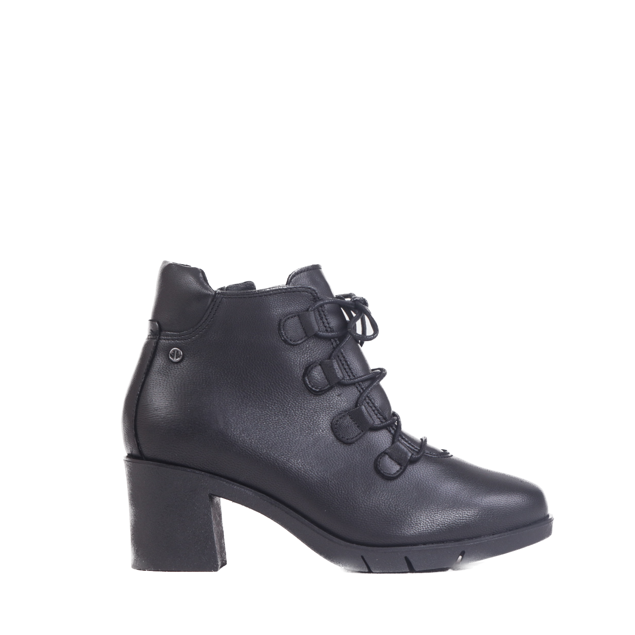 17-boots-on-sale-to-anchor-all-your-biggest-fits-yet-gq