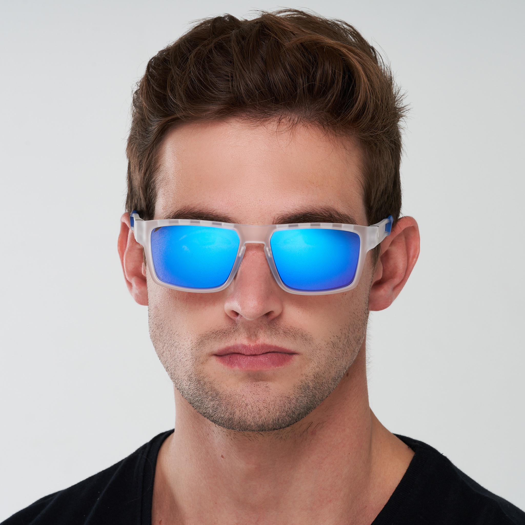 Lundun - Unisex Sunglasses L9526