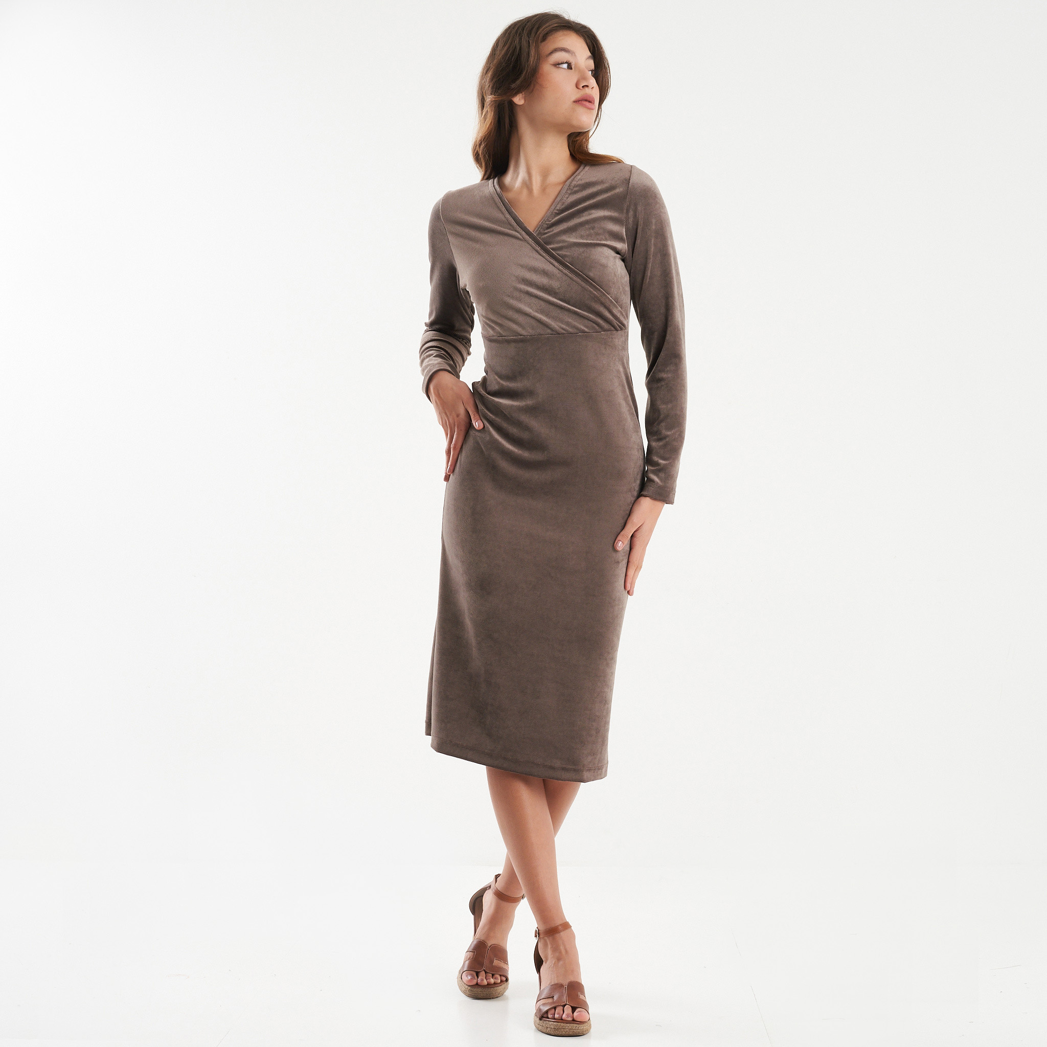 Taupe