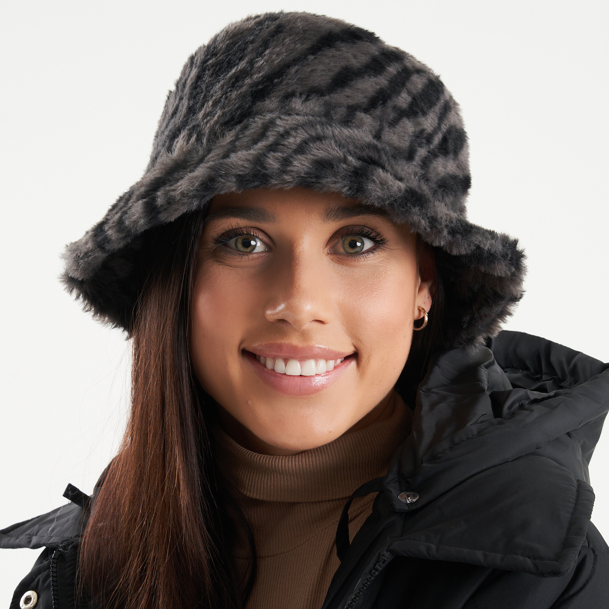 40% off on Ladies Fluffy Faux Fur Hats OneDayOnly
