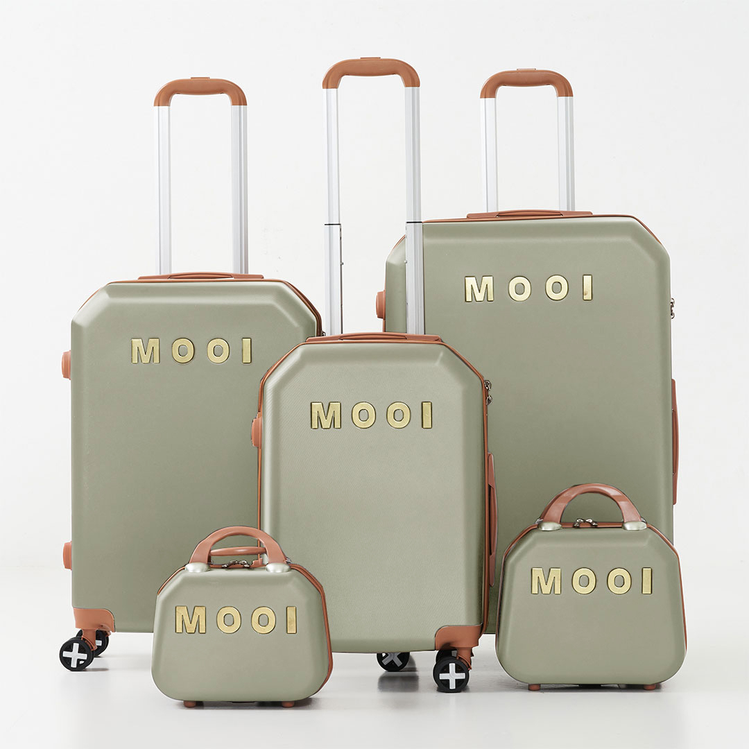 43% off on 5-Piece Hard Shell Luggage Set | OneDayOnly
