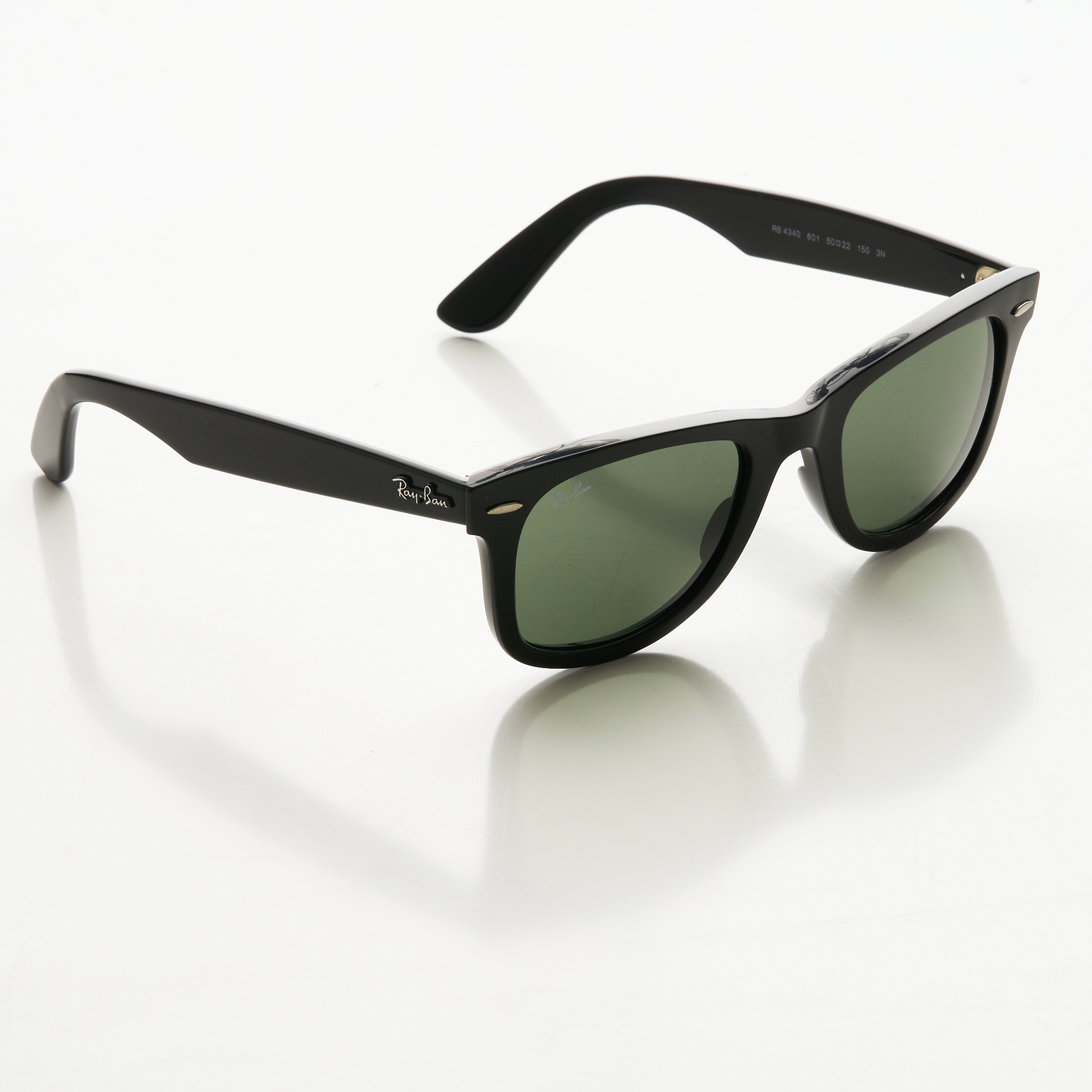 R300 off on Ray-Ban Wayfarer Ease Sunglasses | OneDayOnly