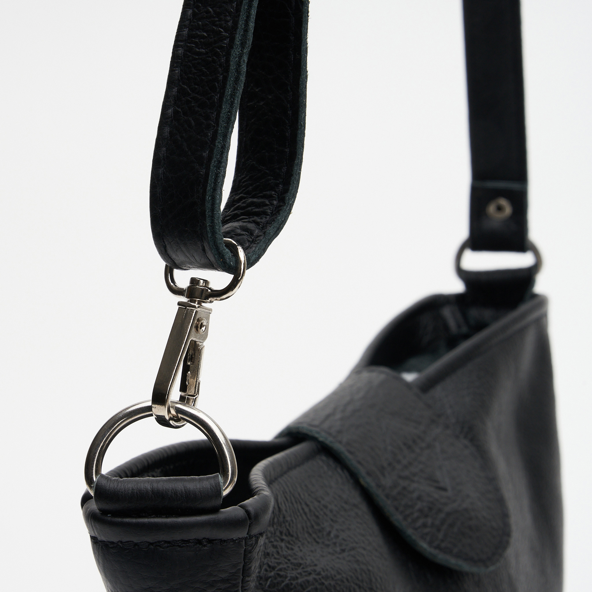 miya 35% off on West & Brown Ladies Leather Mia Bag | OneDayOnly