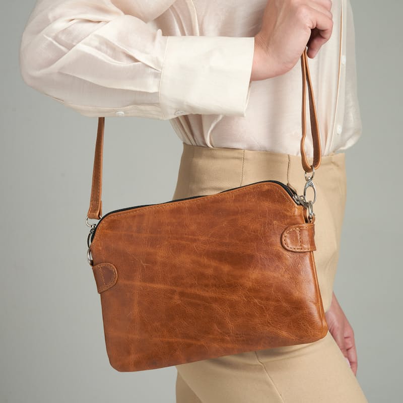 Ladies Genuine Leather Phume Messenger Bag