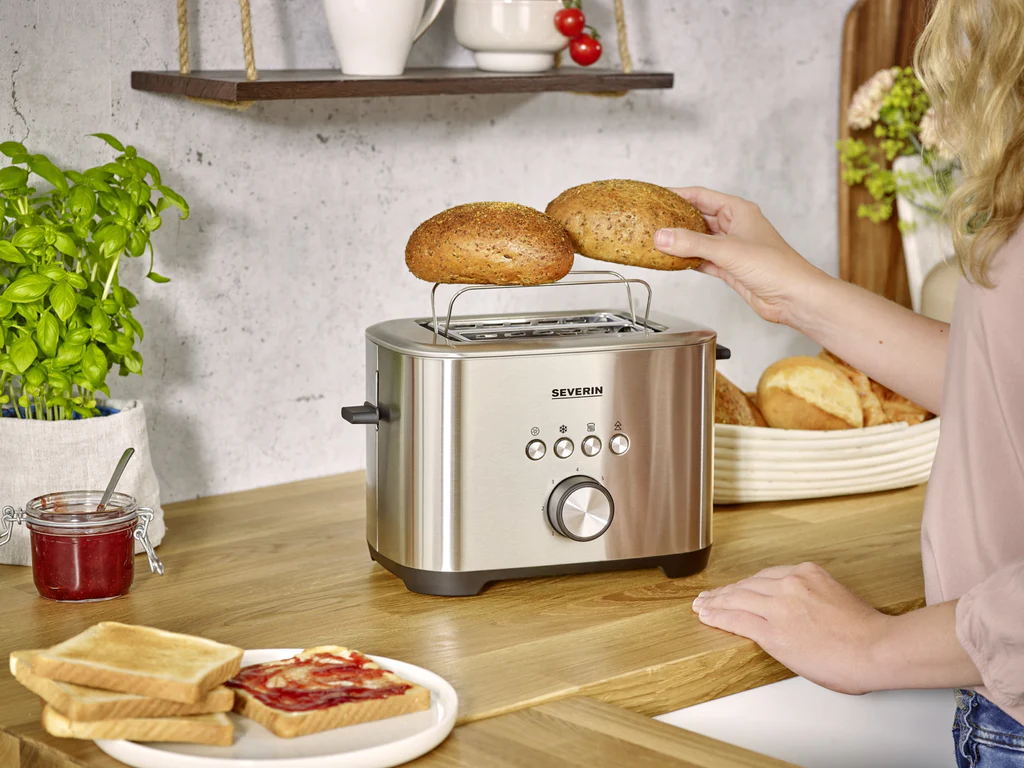 29 off on Severin Toaster with Bagel Function OneDayOnly