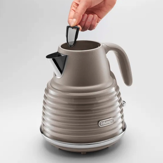 Delonghi scultura kettle champagne hotsell