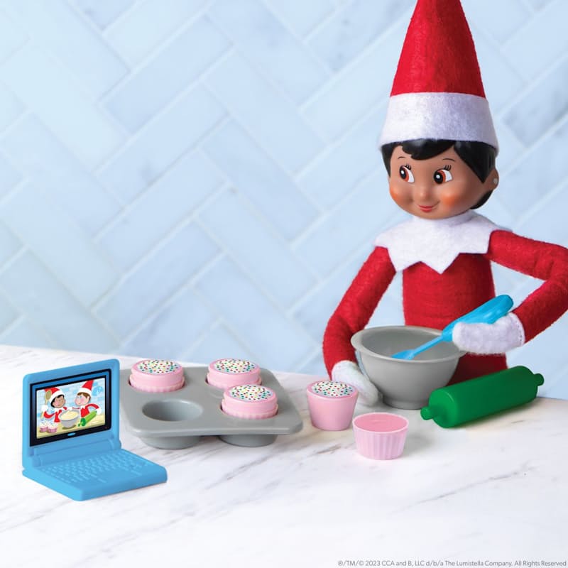 31% off on The Elf on the Shelf Elf Accessories | OneDayOnly