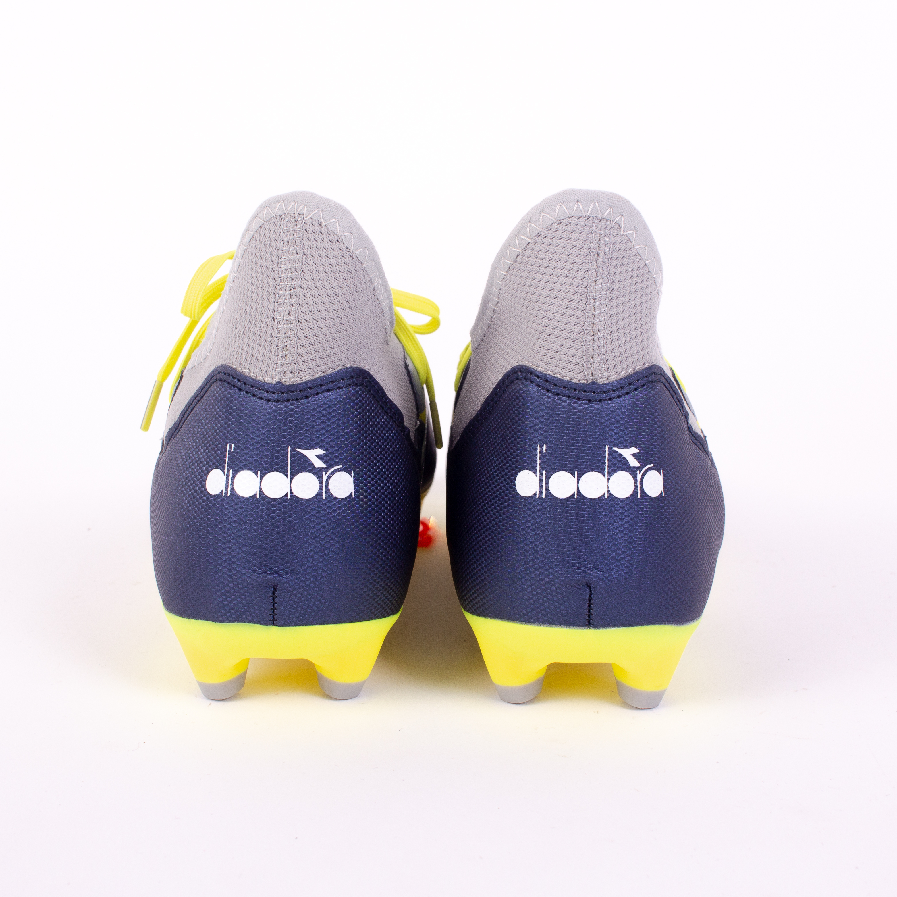32% off on Diadora Men's Sonic Soccer Boots | OneDayOnly