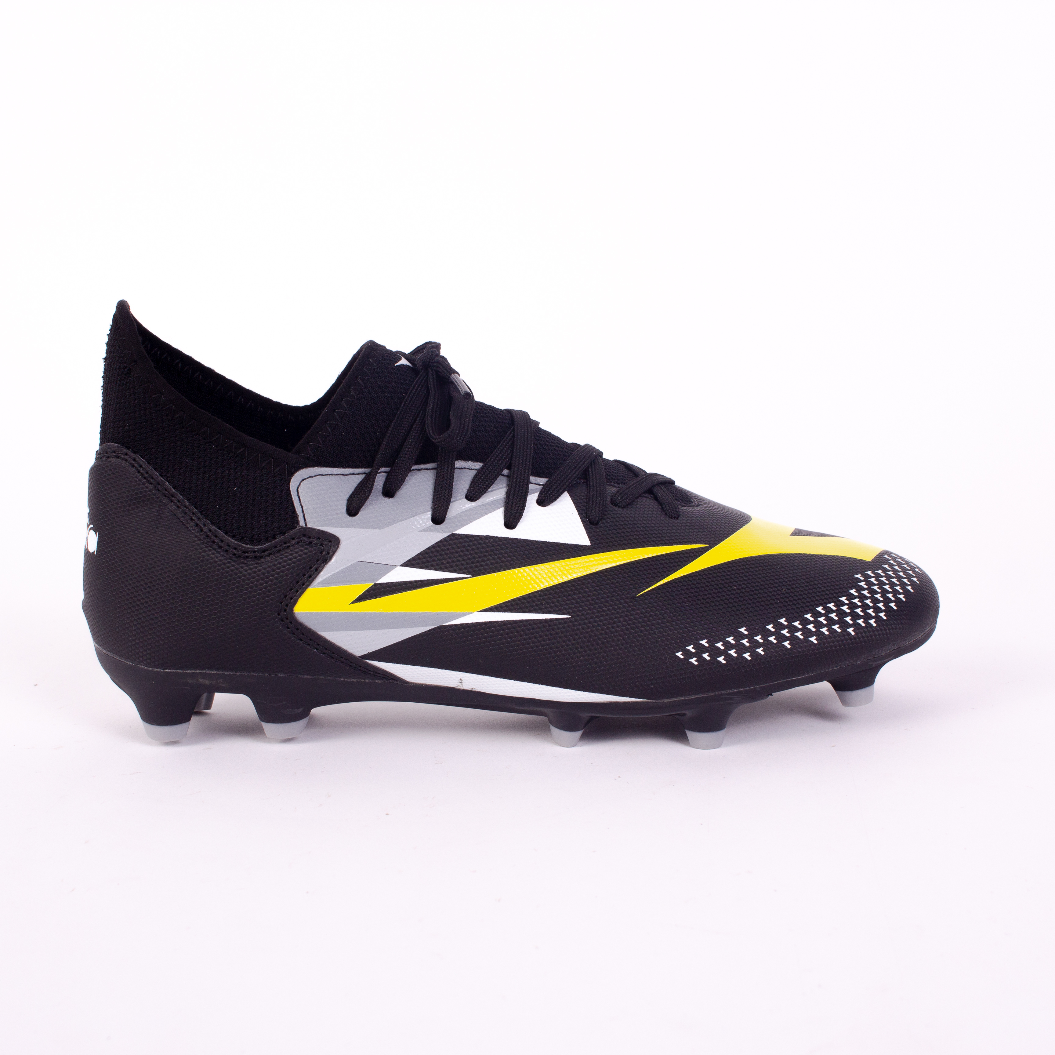 32% off on Diadora Men's Sonic Soccer Boots | OneDayOnly