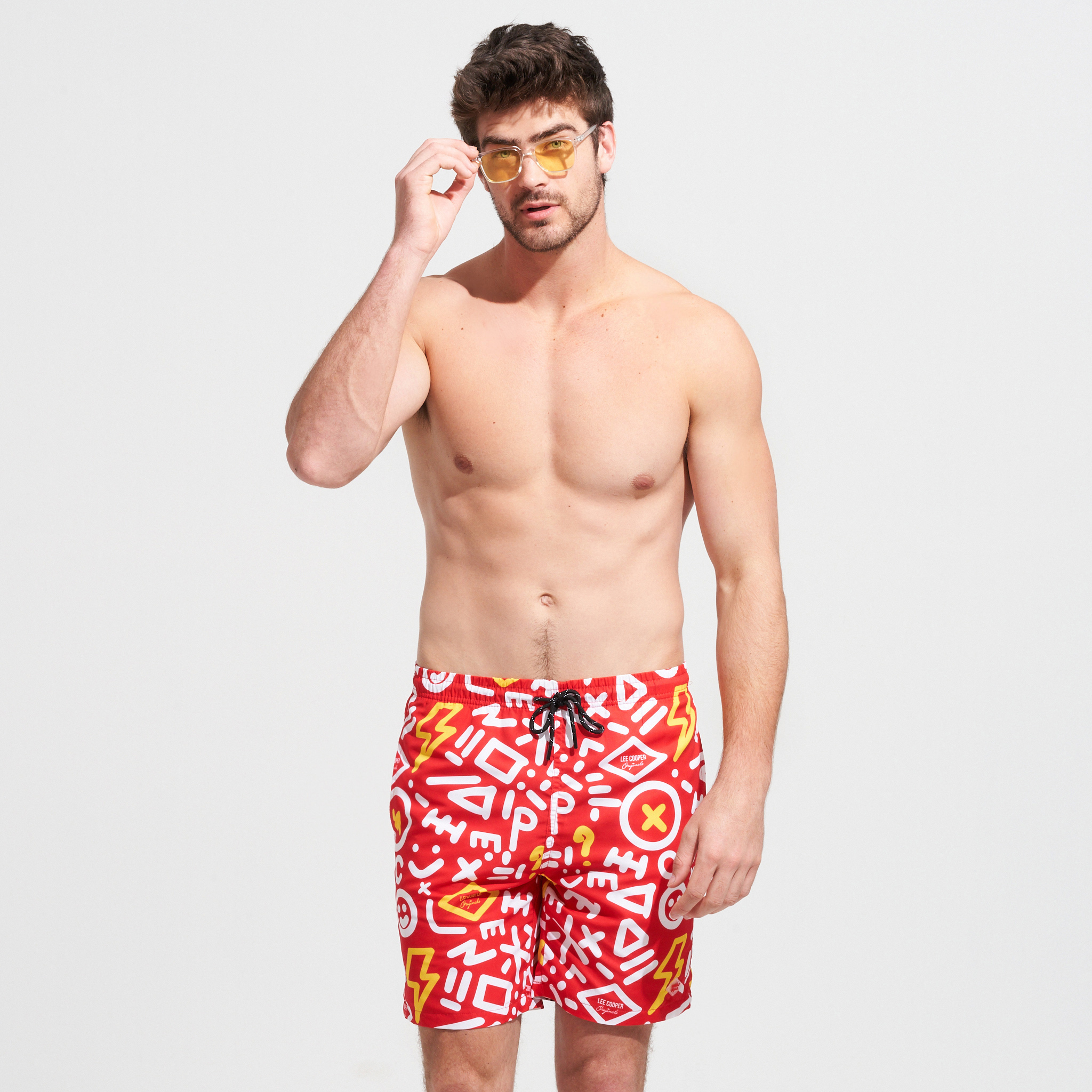 Graffiti Backdrop Print Men's Shorts