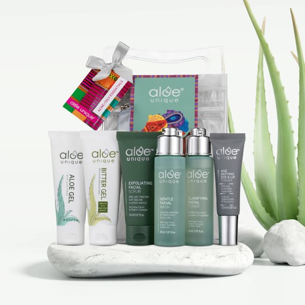 Acne and Oily Essentials Mini Gift Set