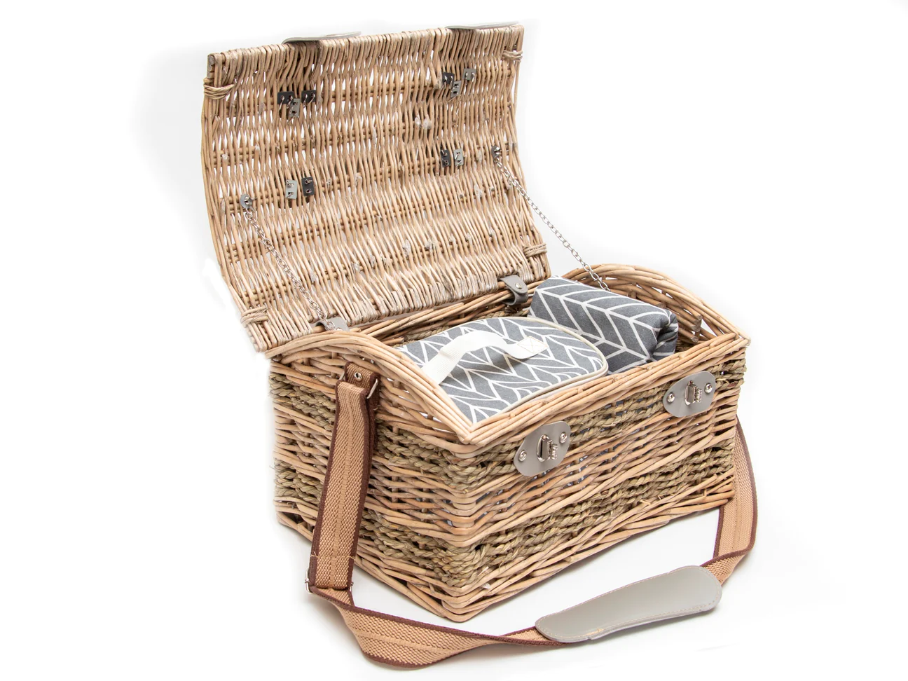 30 off on Yuppie Gift Baskets Picnic Basket OneDayOnly