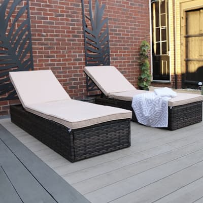 3-Piece Outdoor Sun Loungers with Side Table