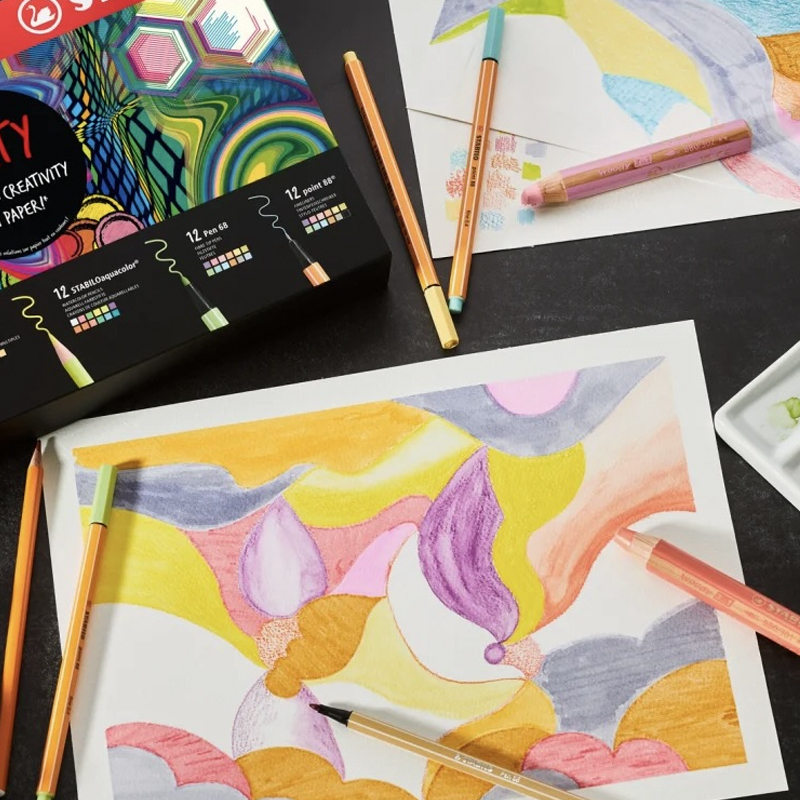 50-Piece Arty Creative Pastel Set