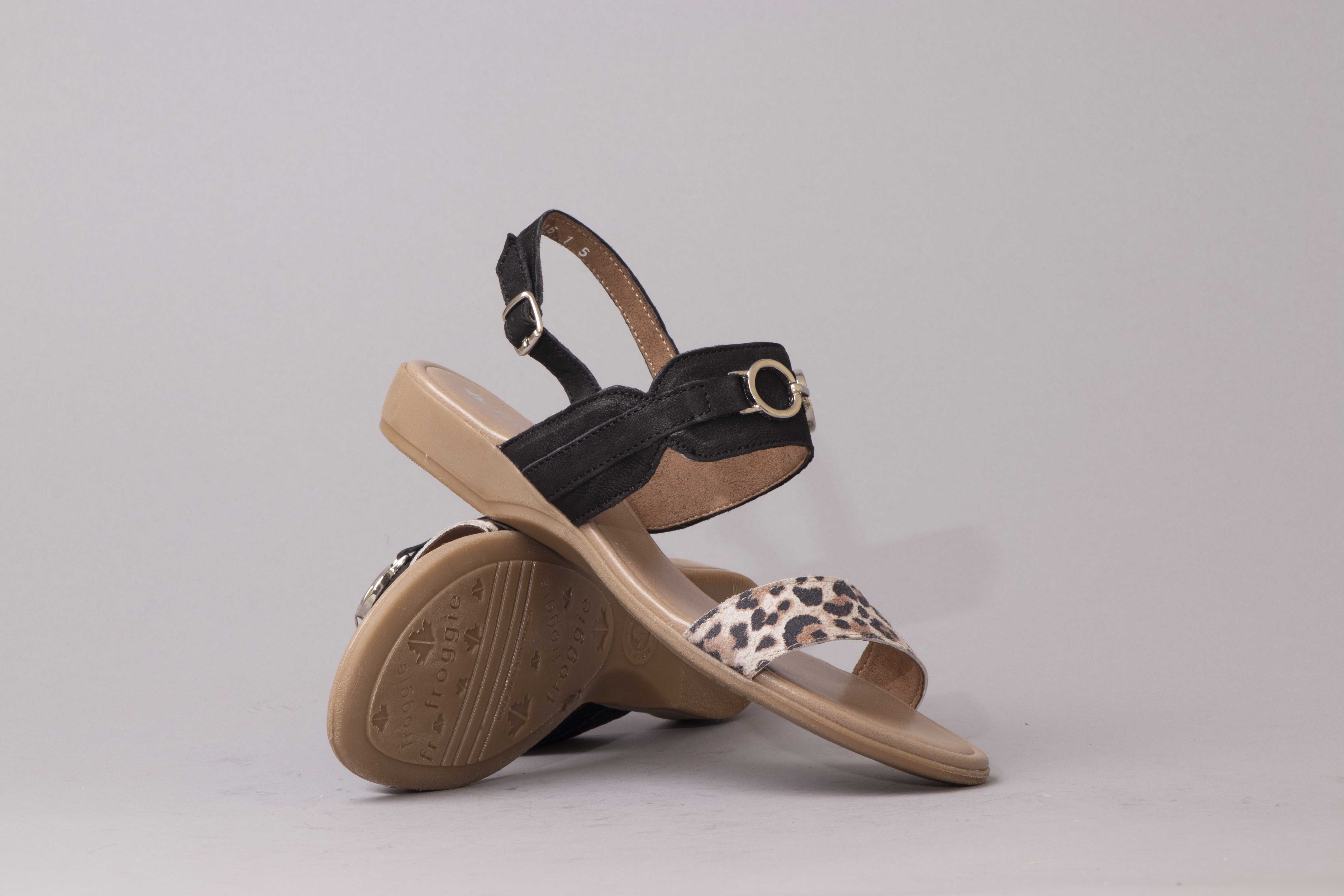 22% off on Ladies Leather Flat Slingback Sandal | OneDayOnly