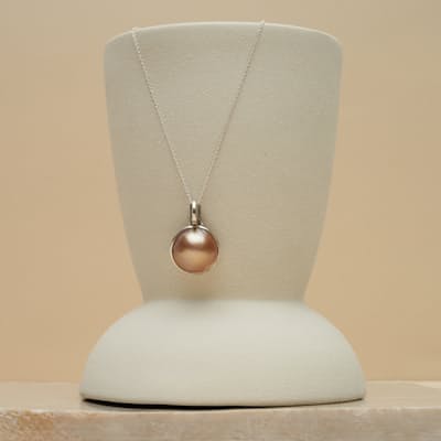 42cm 14mm Mabe Pearl Pendant Necklace