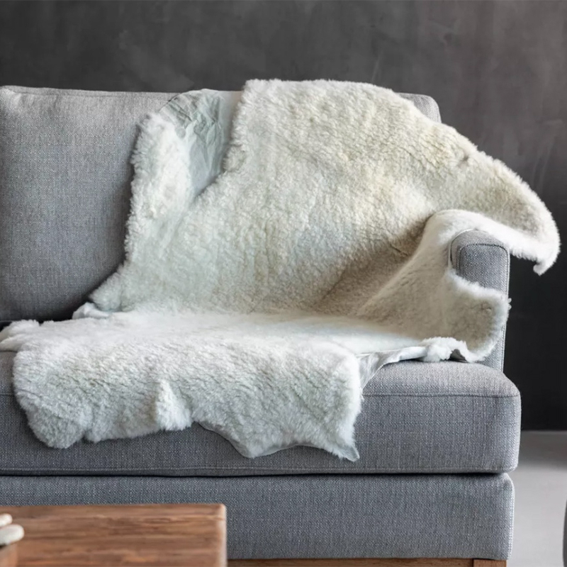 Merino Plush Decorative Sheepskin — R849 on OneDayOnly (was R1300)
