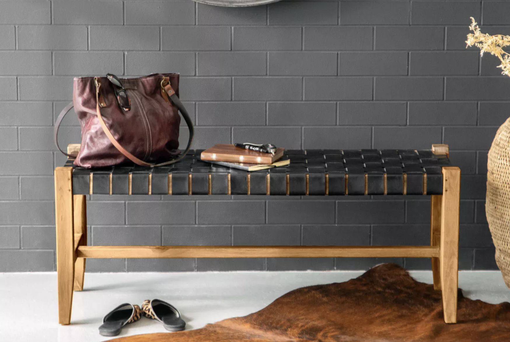 2009年Marsannay Banc Leroy R800 off on Zachary Teakwood and Leather Bench | OneDayOnly