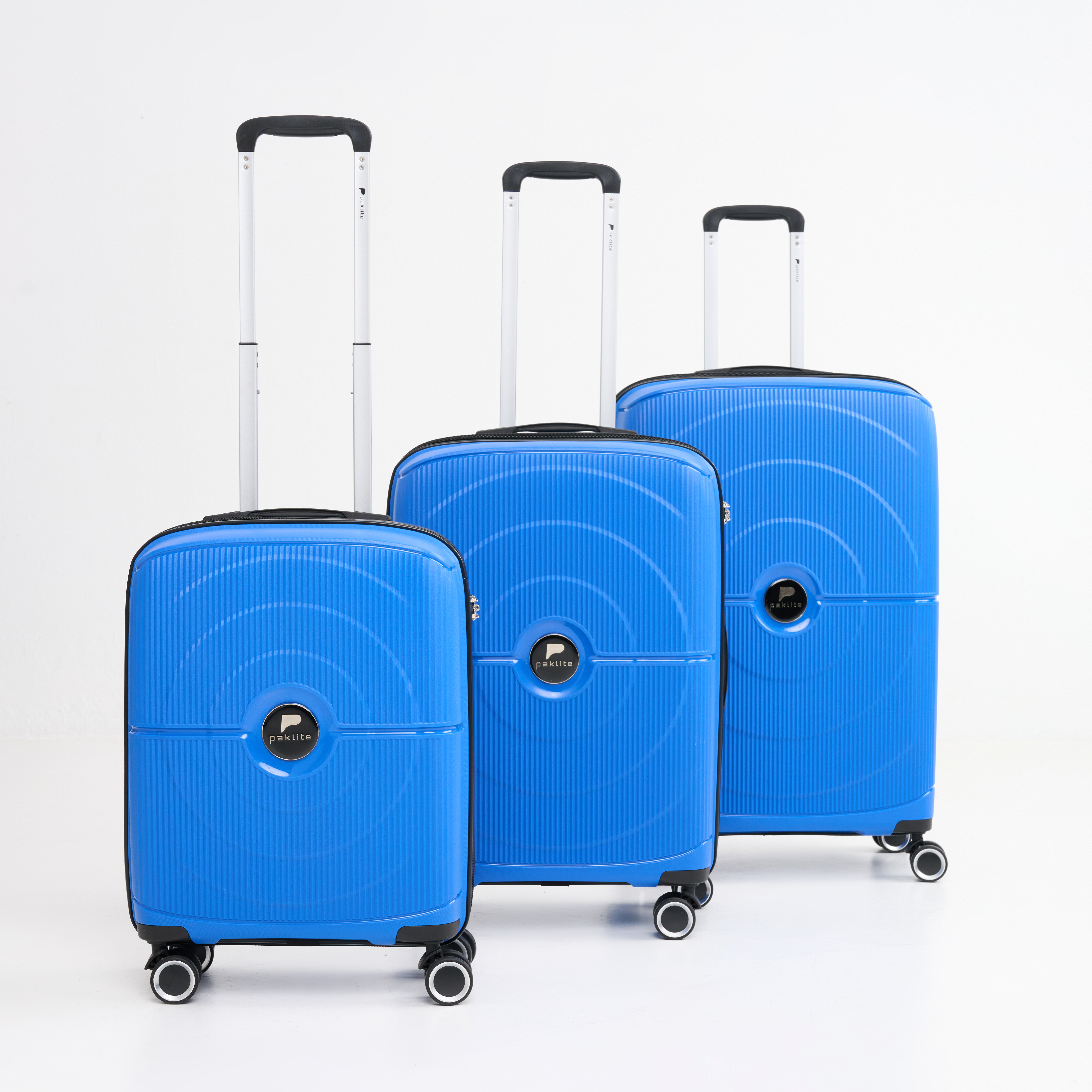37% off on Venus Hardside Trolley Luggage | OneDayOnly