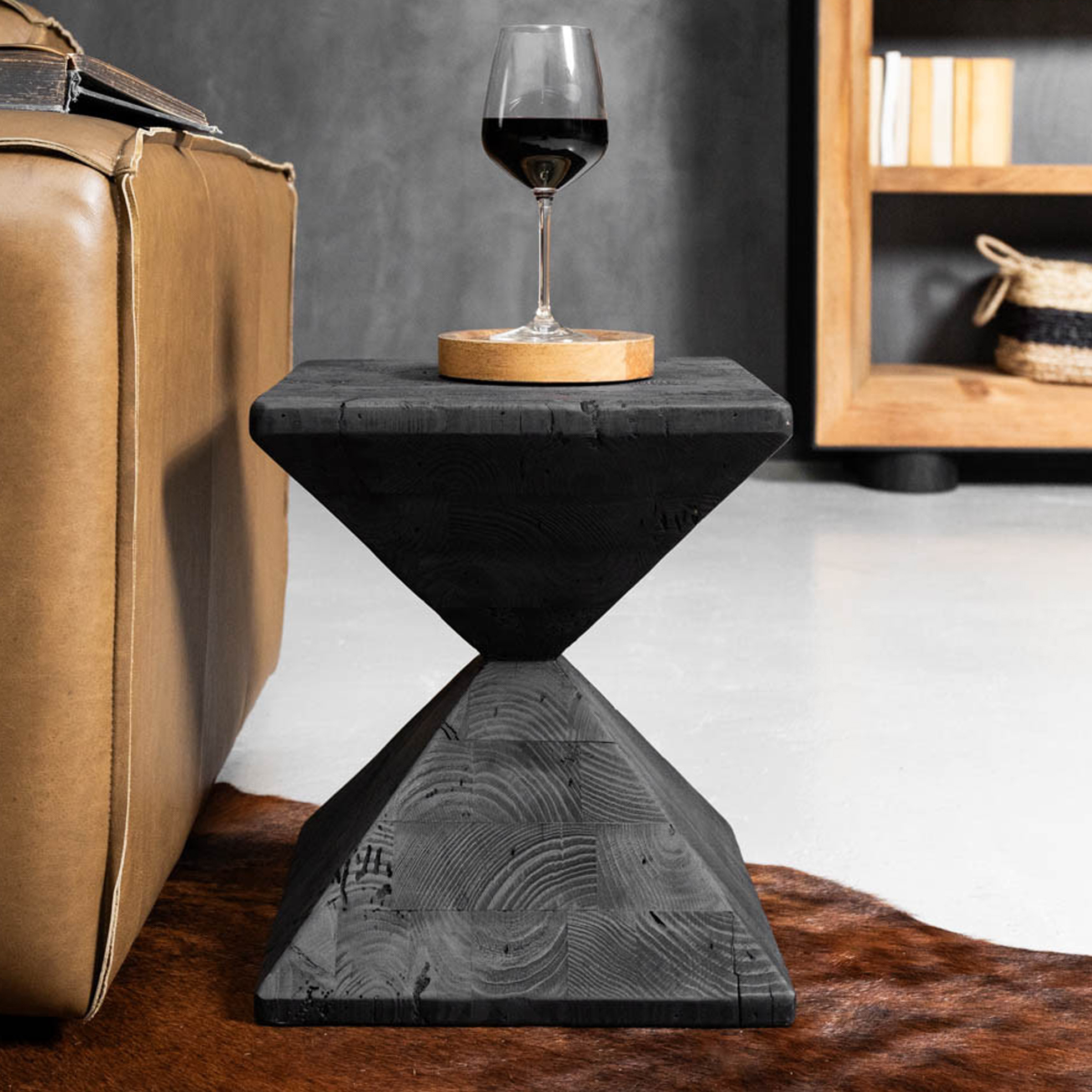 Shenzhou Reclaimed Pine Side Table — R1499 on OneDayOnly (was R2000)