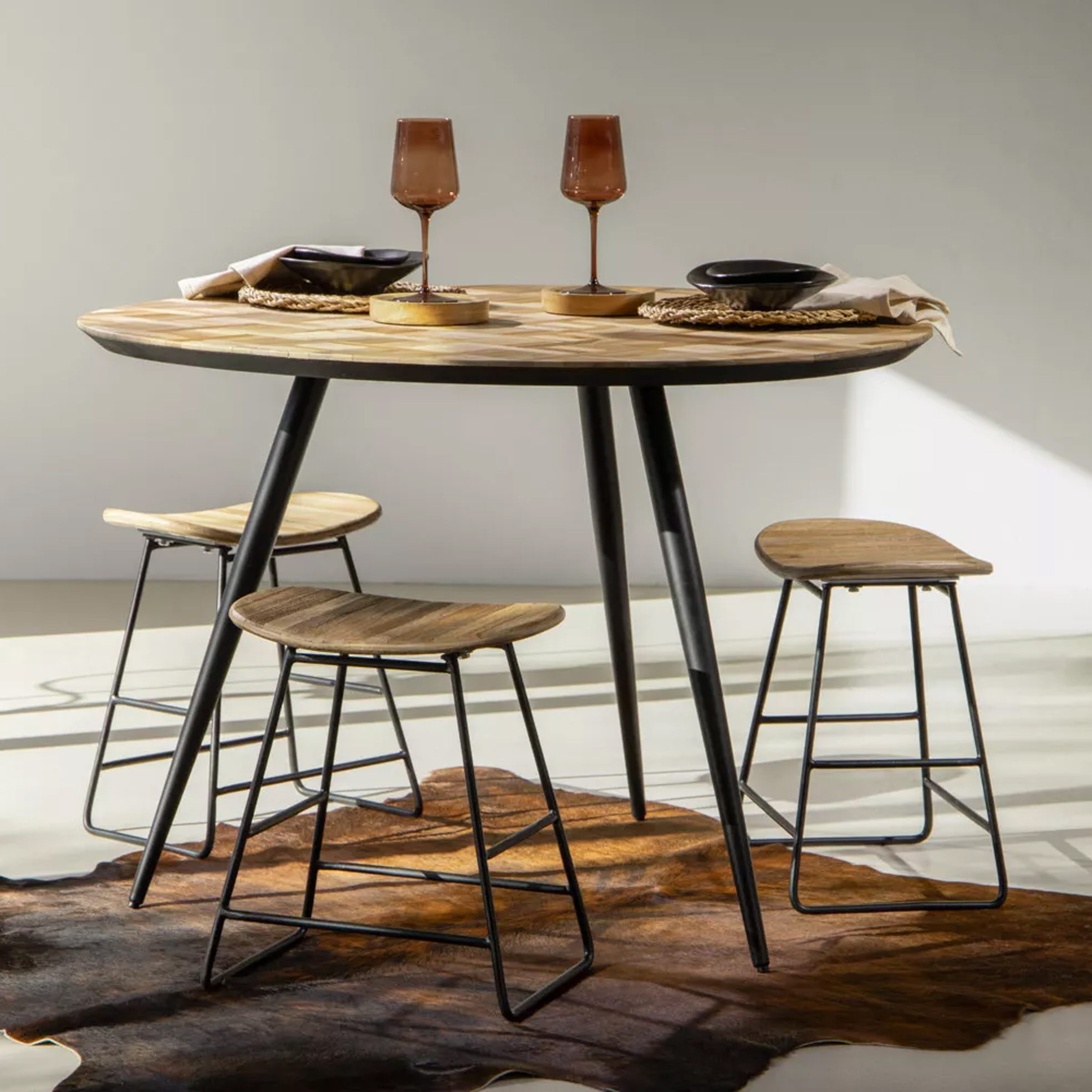 1.1m Solid Teakwood Round Dining Table