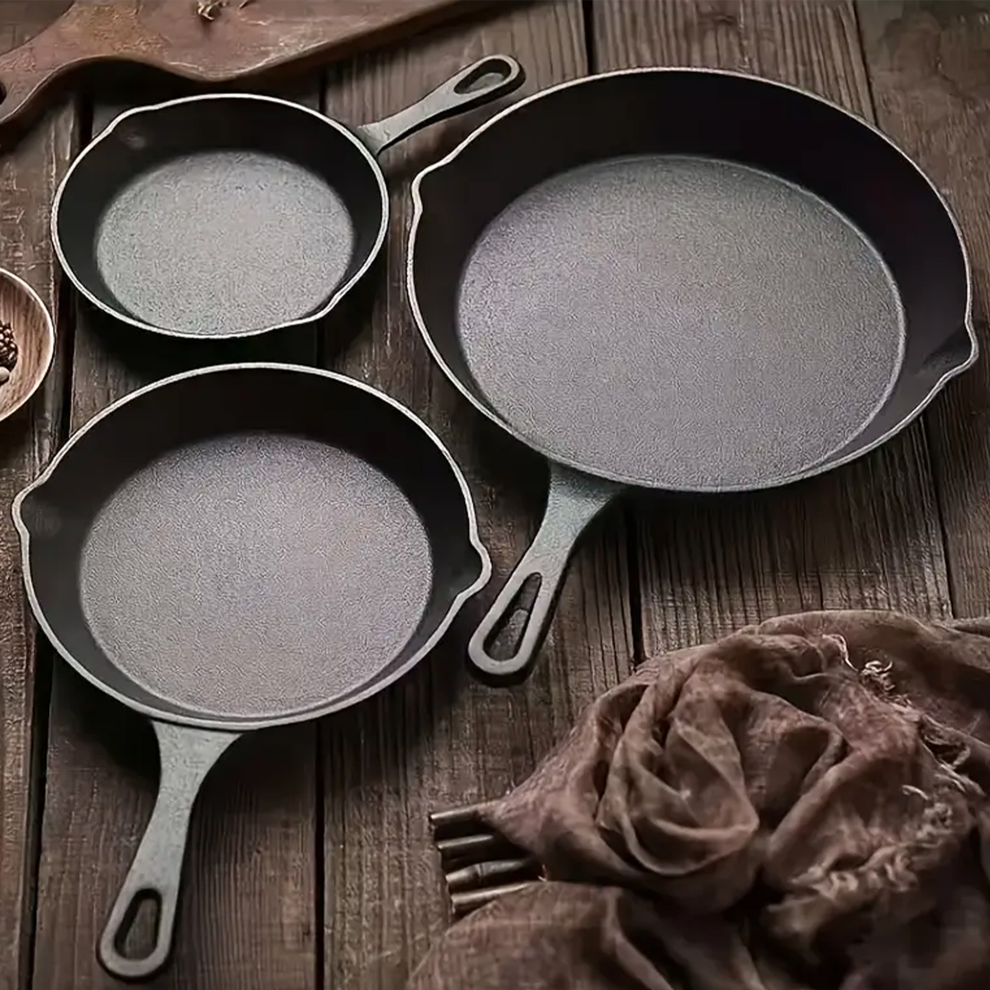 3-Piece Cast Iron Skillet Pan Set