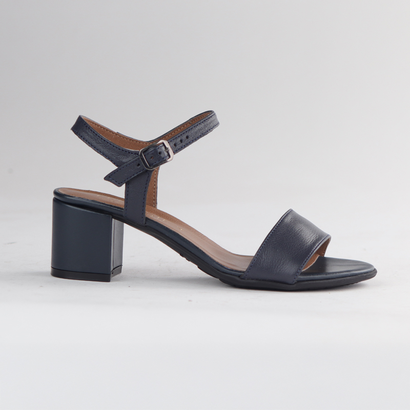 Ladies Genuine Leather Black Block Heel Sandals