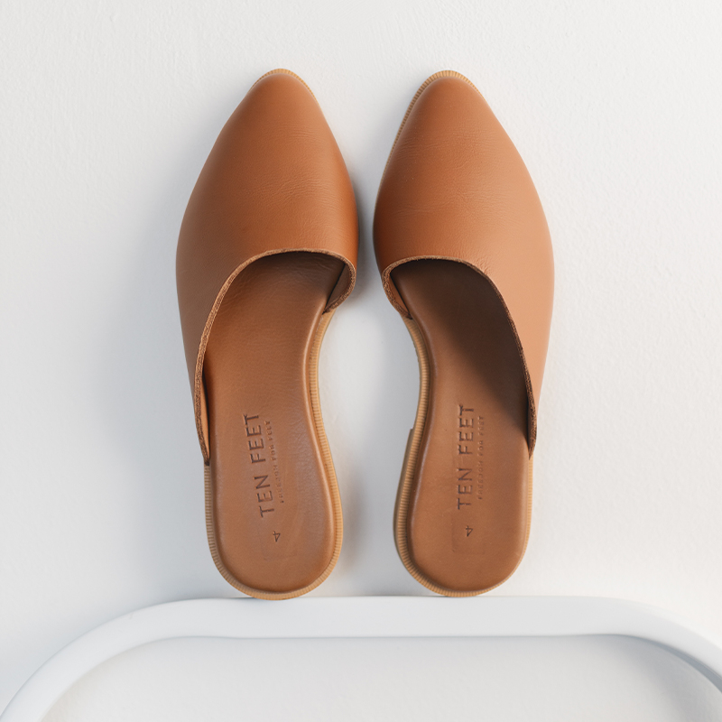 Ladies Genuine Leather Tapered Mules