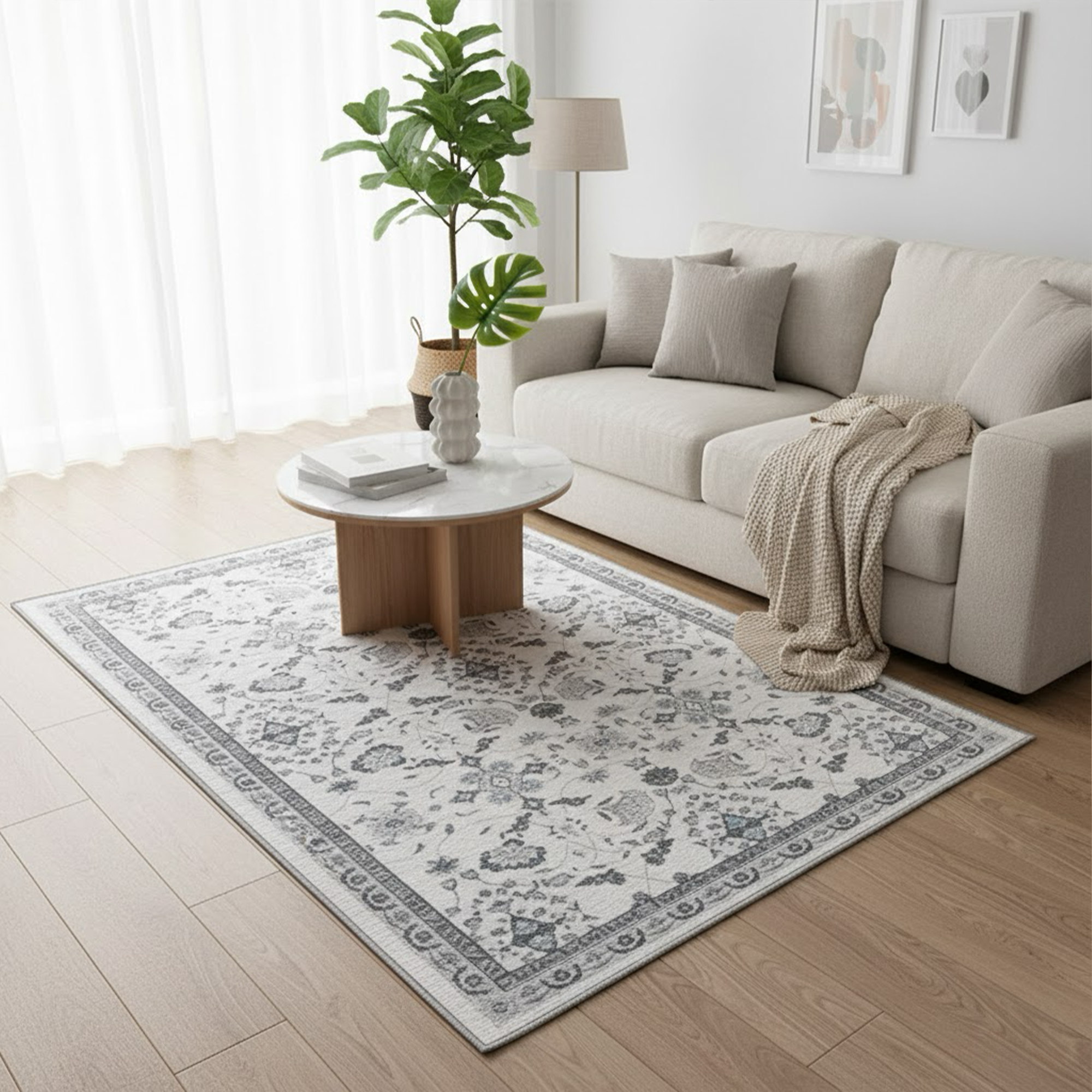 Valencia Open Field Classic Floral Rug