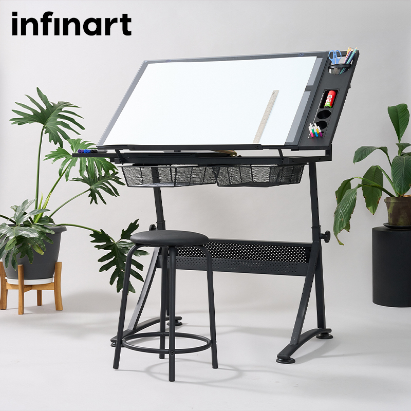 Creative Art Station