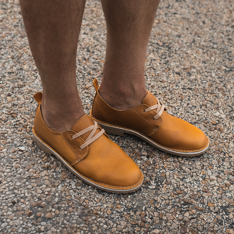 Men's Genuine Leather Toffee Vellies