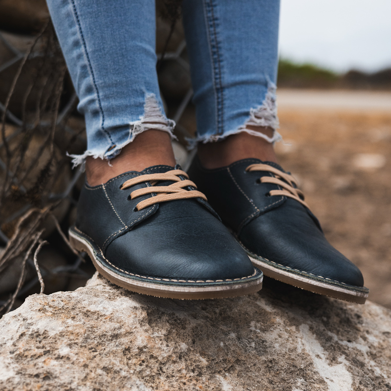Ladies Genuine Leather Navy Vellies