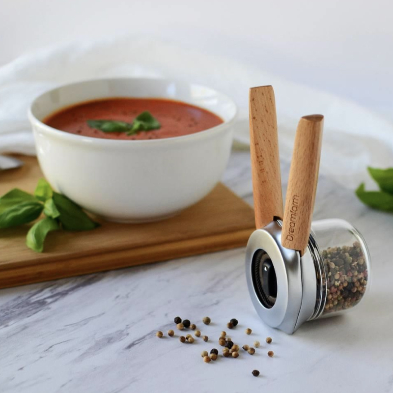 Ortwo Spice/Pepper Mill with Extra Jar Set